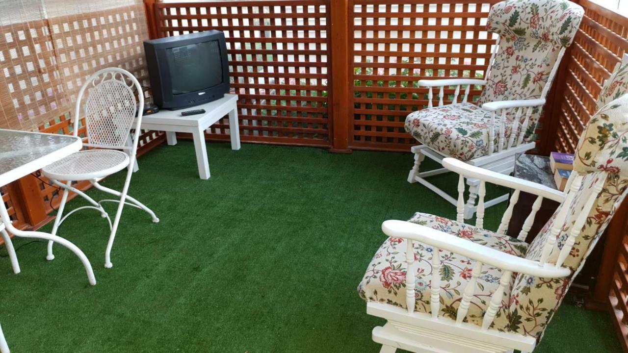 En Dunas Dos Con Jacuzzis En Primera Linea De Playa , Uno De 4 Y Otro De 2 Dormitorios, Llama Al Seiscientos Veintisiete Cuatrocientos Diecisiete Trescientos Noventa Y Ocho Hébergement de vacances Rota
